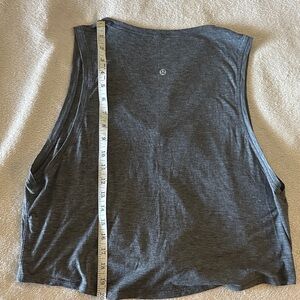 Women’s Lululemon Gray Sleeveless Tie-Front Top